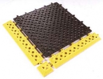 Obrzeża Wykładziny Higieniczne, typ Modular Lok-Tyle 5,08 cm x 5,08 cm obszar suchy/mokry, typ narożnik, kolor czarny